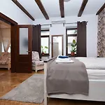 Buzoianu By Holztreppe Апартаменти