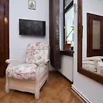 Buzoianu By Holztreppe Braşov