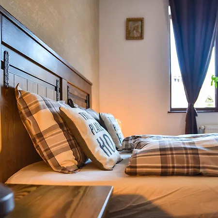 Buzoianu By Holztreppe Braşov