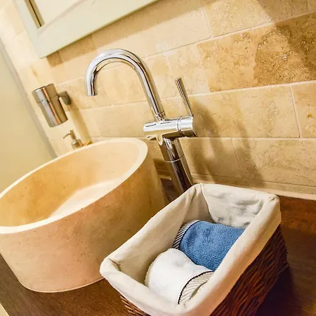 Appartement Buzoianu By Holztreppe