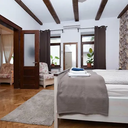 Buzoianu By Holztreppe Apartment