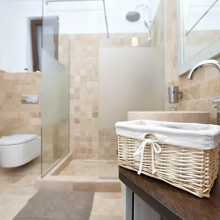 Buzoianu By Holztreppe *